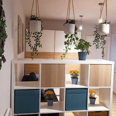 Apartament Granatowy Swietoduska 12 Λούμπλιν Εξωτερικό φωτογραφία
