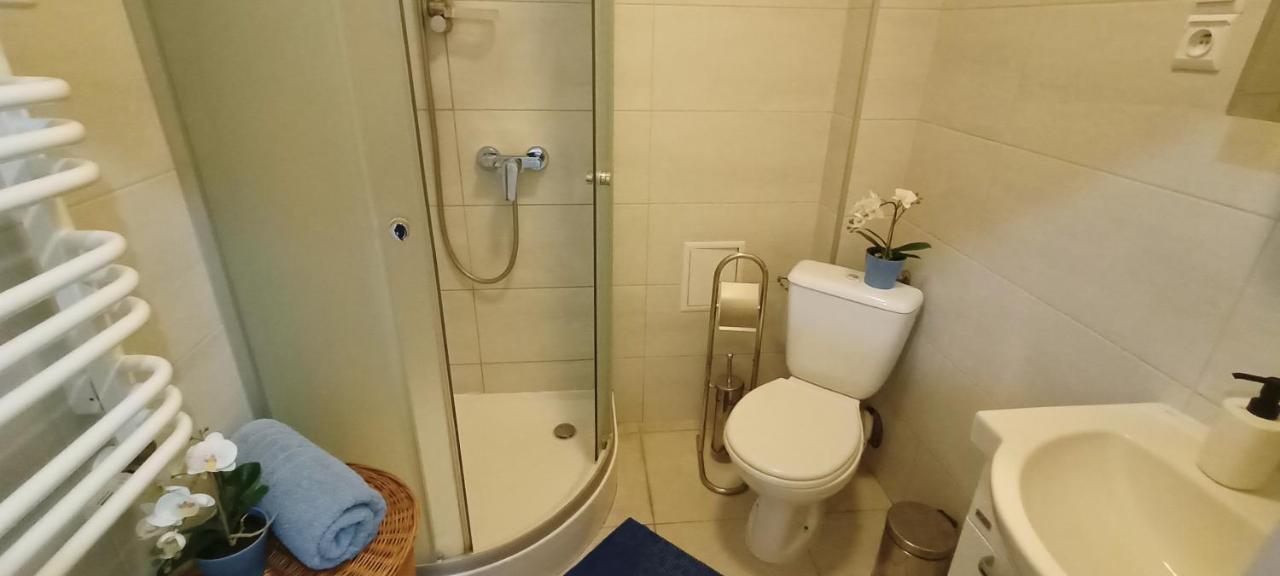 Apartament Granatowy Swietoduska 12 Λούμπλιν Εξωτερικό φωτογραφία