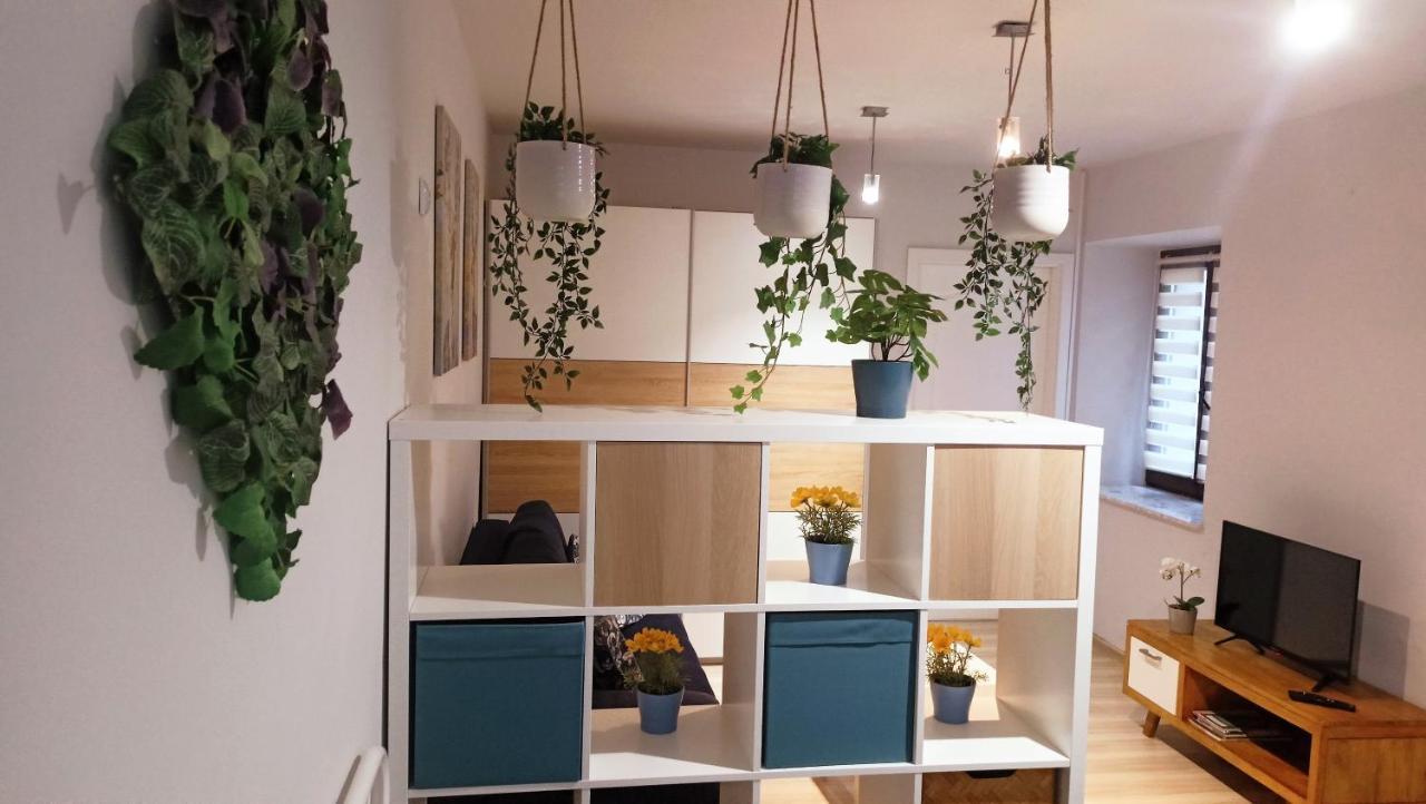 Apartament Granatowy Swietoduska 12 Λούμπλιν Εξωτερικό φωτογραφία